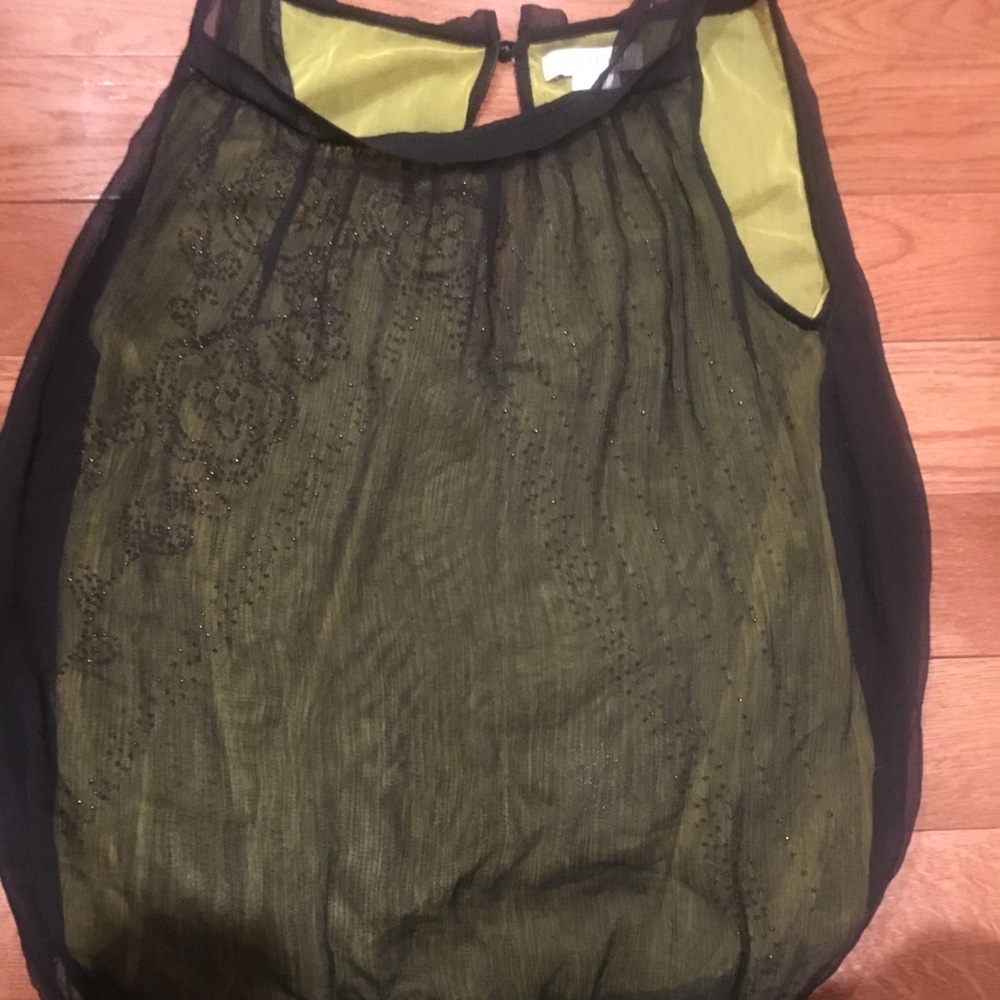 Arden B top